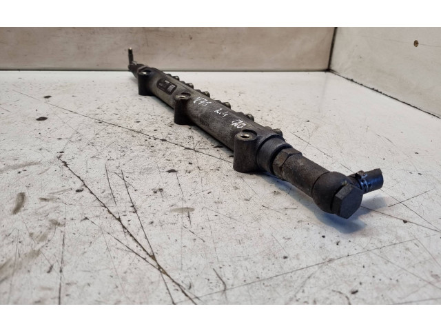 Магистральная трубка топлива 8658252, 000053L1 Volvo V70