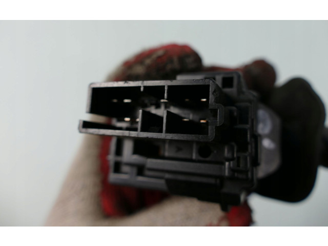 Ручка стеклоочистителей 34324502 Citroen Xantia