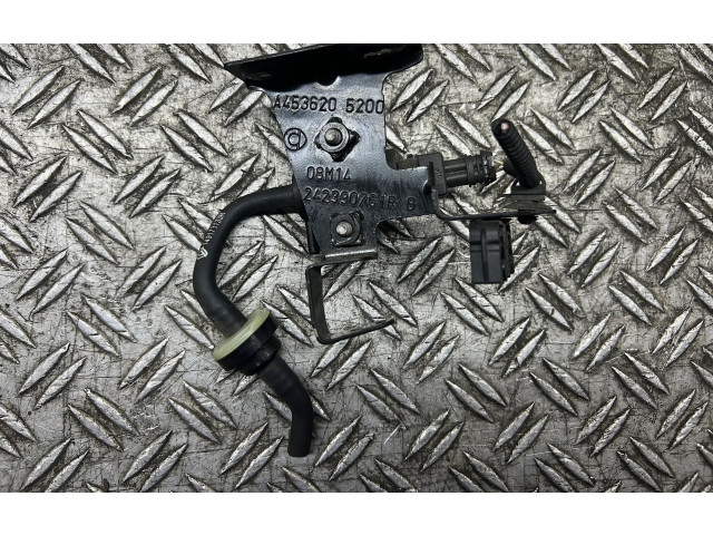 Vstřikovač 8200762162 Nissan Qashqai