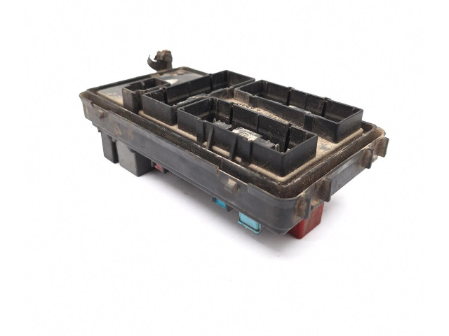   Pojistková skříňka    Chevrolet Spark 2000