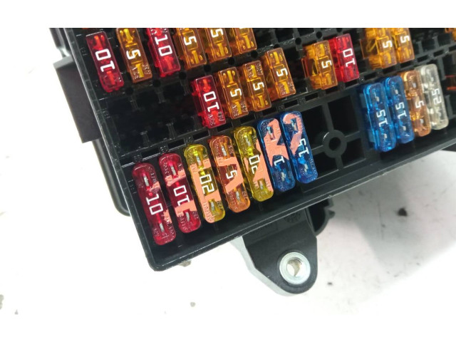 Блок предохранителей 3D2937495 Volkswagen Phaeton