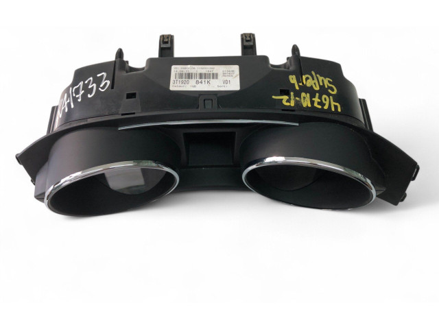 Панель приборов 3T1920841K   Skoda Superb B6 (3T)       