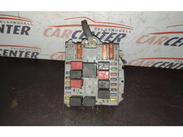 Блок предохранителей 51742420 Alfa Romeo GT