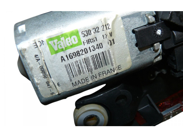 Моторчик заднего дворника 53032212, A1698201340    Mercedes-Benz A W169