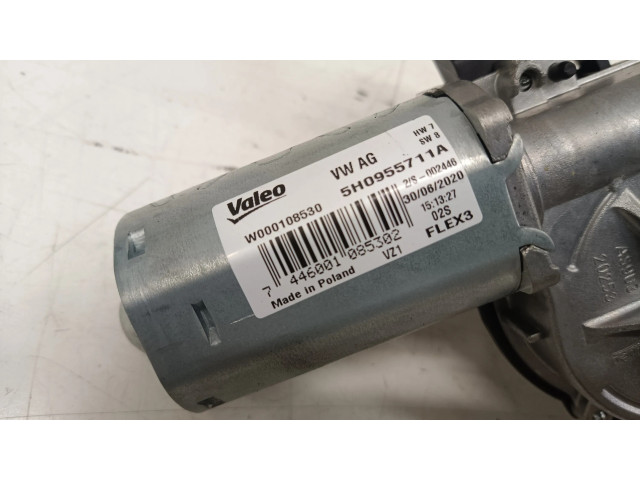 Моторчик заднего дворника 5H0955711A    Volkswagen Golf VIII