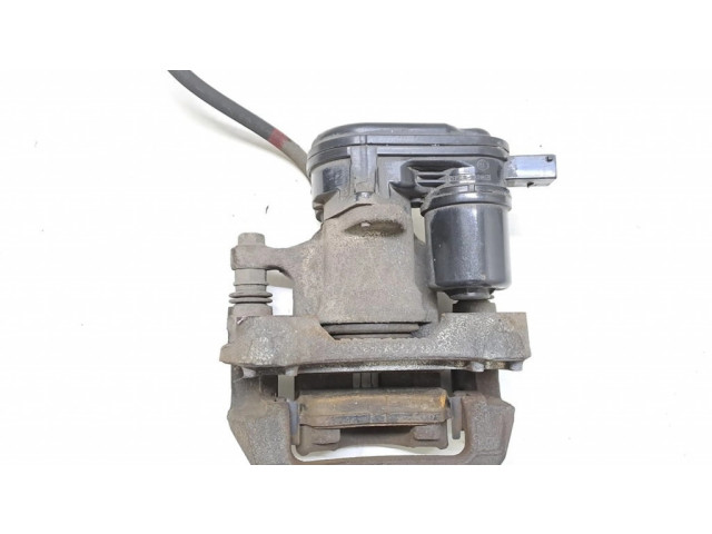 Задний суппорт