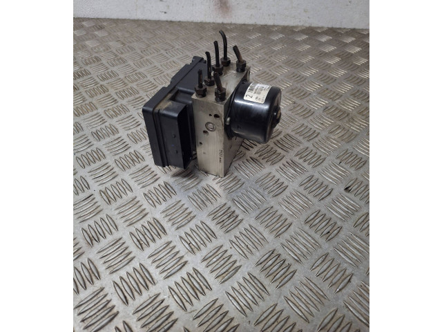 Блок АБС P08619975, 325711 Volvo V70 2000 - 2004 года