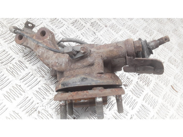 Передний поворотный кулак (ступица, цапфа)