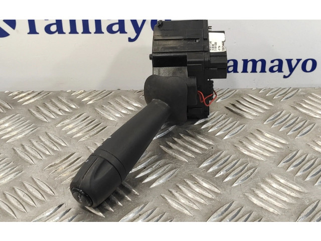 Ручка стеклоочистителей E11811220, 255671453R Dacia Lodgy