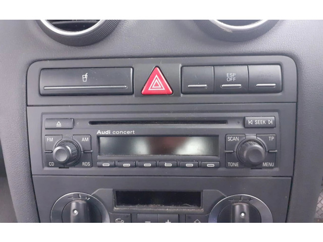 Радио/ проигрыватель CD/DVD / навигация    Audi A3 S3 A3 Sportback 8P