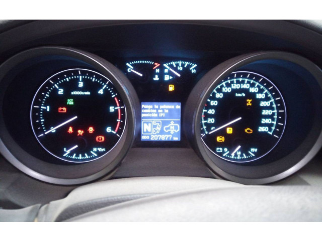 Přístrojová deska Toyota Land Cruiser (J200) 2009 8380060J00F