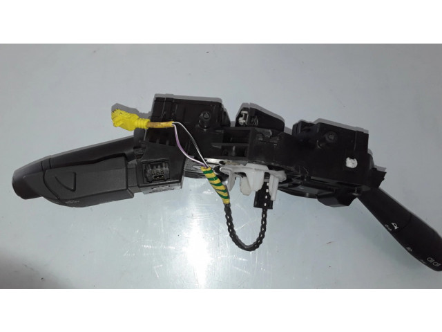 Подрулевой шлейф SRS    Dacia Dokker