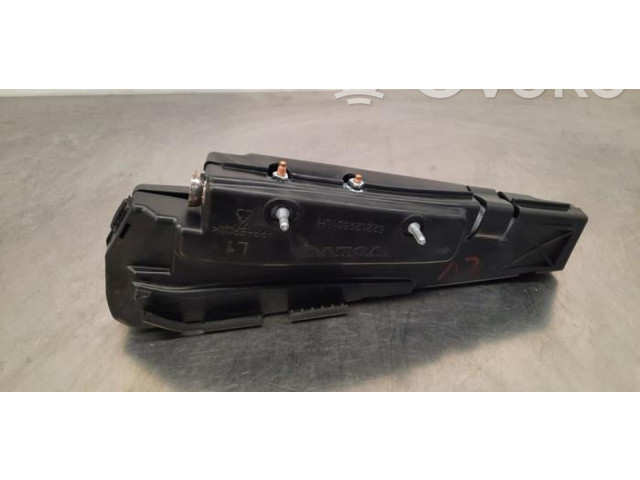 Подушка безопасности в сиденье    Volvo V70