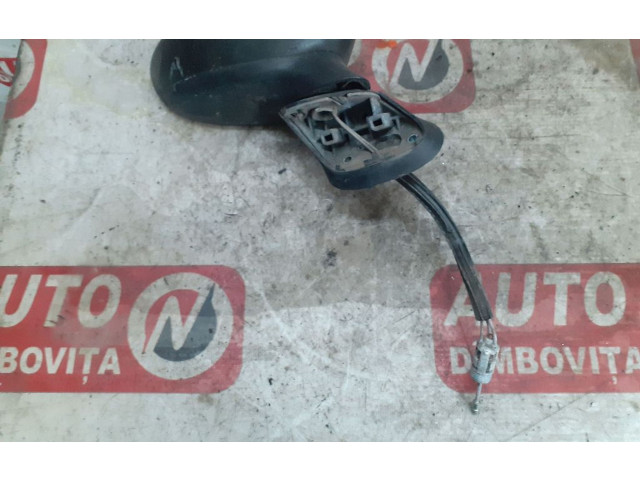 Зеркало (механическое) Audi A1 2010 - 2018 года