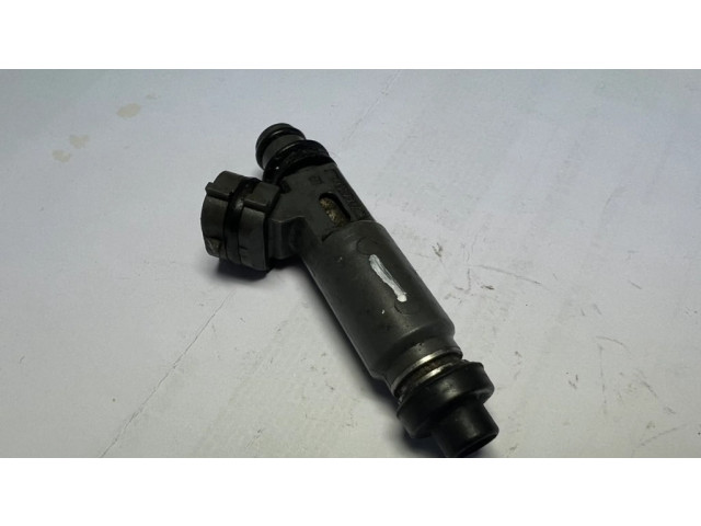 Vstřikovač 1955003110 Mazda 323 pro benzínový motor 1.5