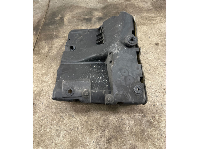 Pojistková skříňka 7e0907296 Volkswagen Multivan T5 2013