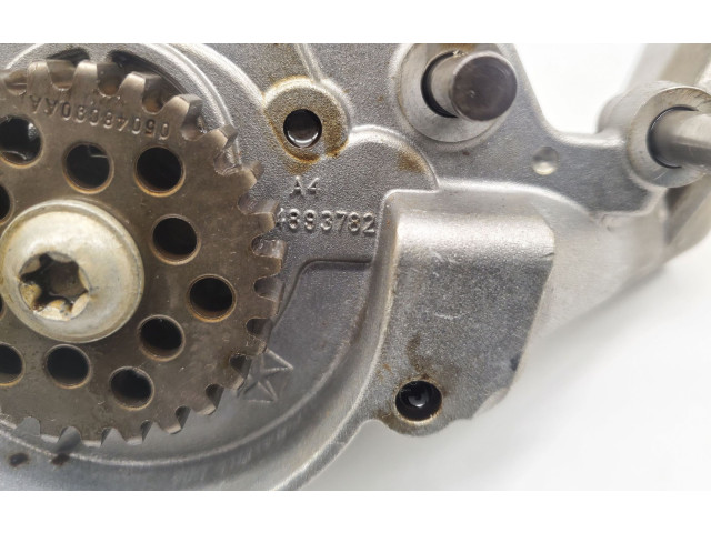 Масляный насос 04893782 Chrysler Pacifica