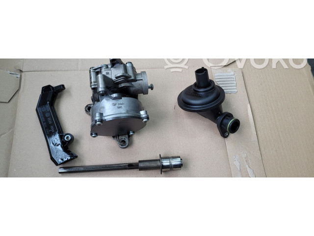 Масляный насос   059103J0  Audi A7 S7 4G 