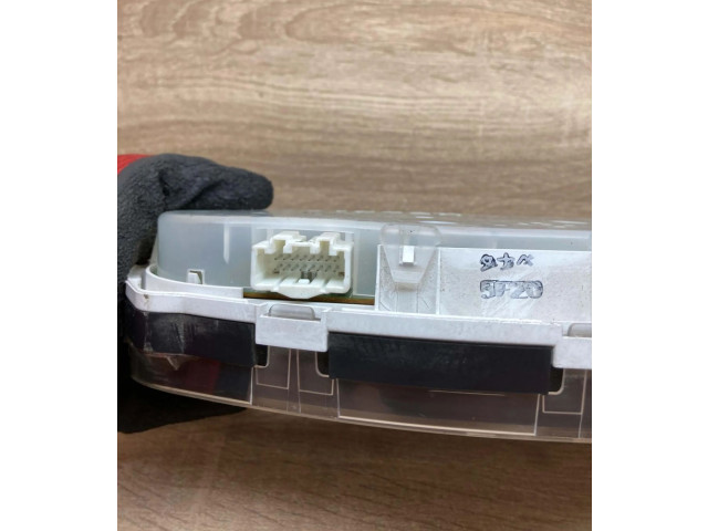 Přístrojová deska  Mazda 5 2005 53GR1AA, K9001  