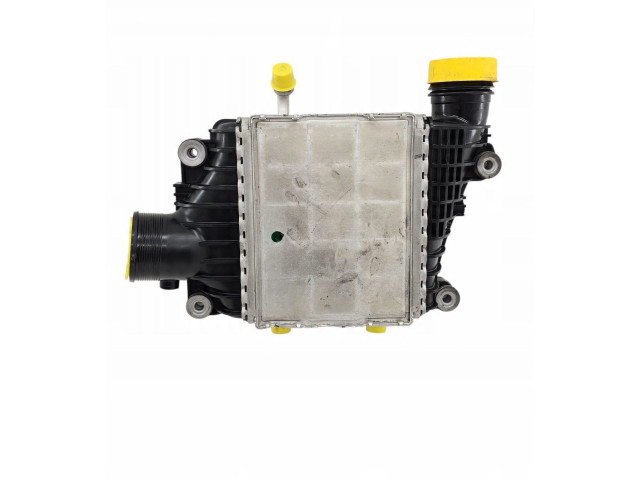 Интеркулер Jaguar XE