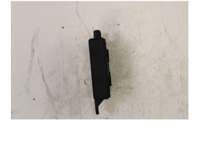 Блок управления    Dacia Spring