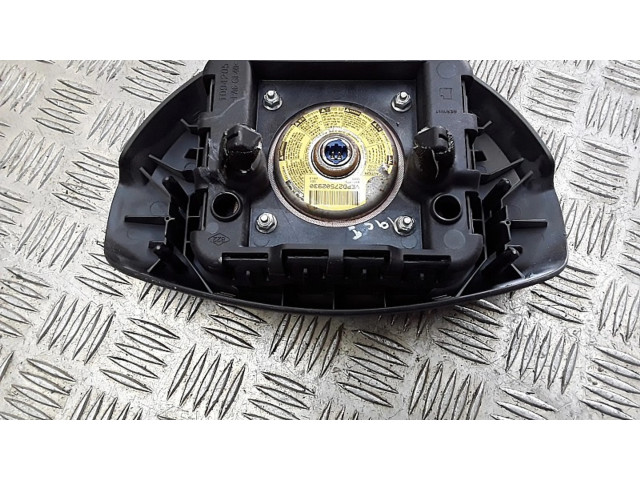 Подушка безопасности водителя 985107995r Dacia Duster