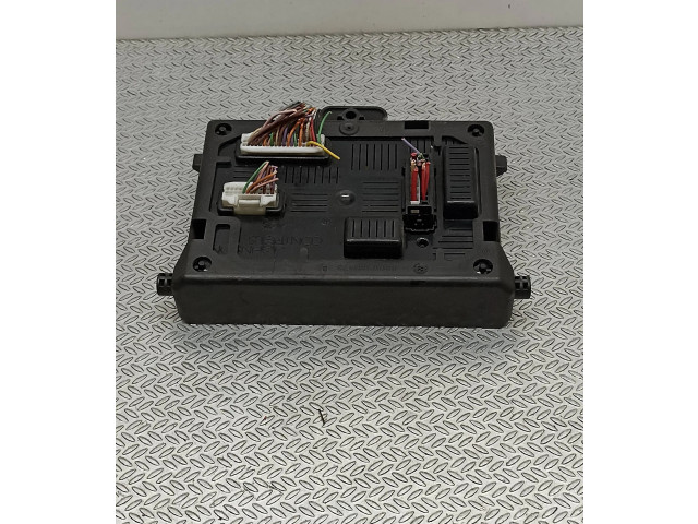 Блок комфорта 8200652285, 00899657 Renault Clio III