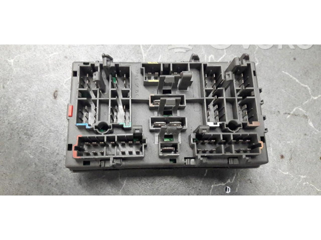 Pojistková skříňka 9631527980 Renault Kangoo 2000