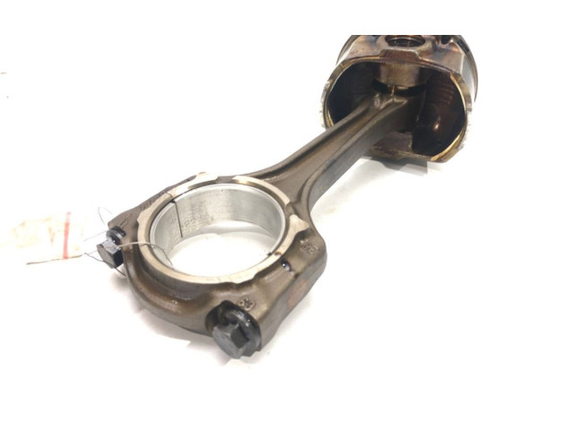 Поршень с шатуном 198A4000 Fiat Linea