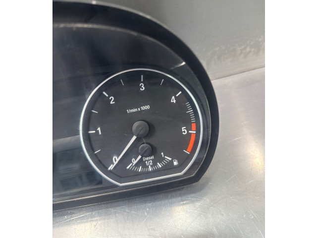 Přístrojová deska BMW 1 E81 E87 2010 102495298, 9220949