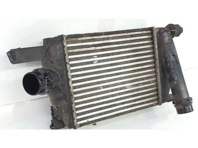 Интеркулер 144967634R Dacia Lodgy 1.5