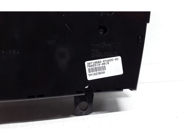 Блок управления климат-контролем 30710682   Volvo XC90