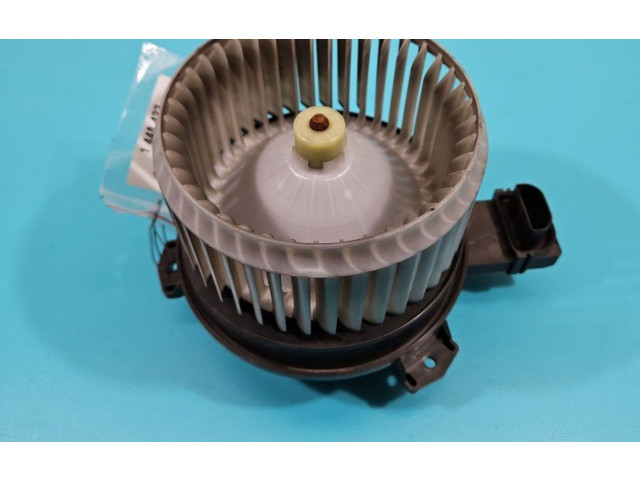 Блок предохранителей 911613E010   KIA Sorento    