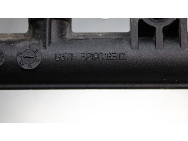 Форсунка 3219018301    Fiat Strada  188.A4.000 