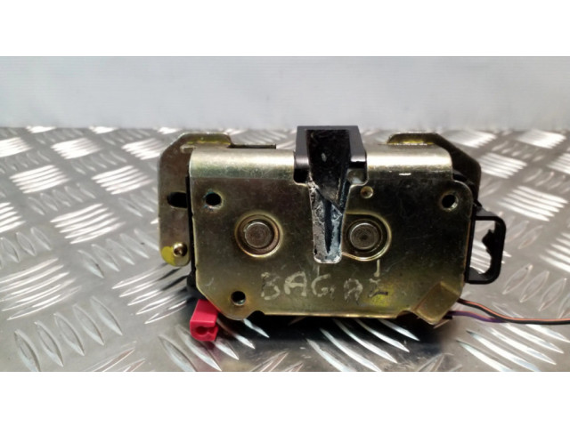 Zámek zadních dveří 673AEA Chrysler Voyager 2006