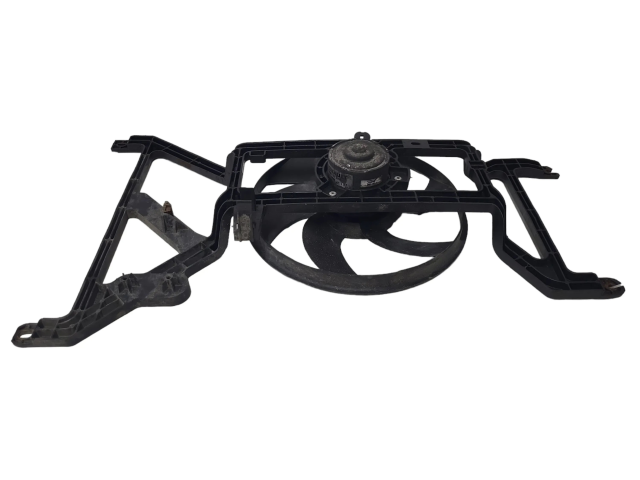 Вентилятор радиатора     214813739R, 3M112101    Dacia Logan I 1.5