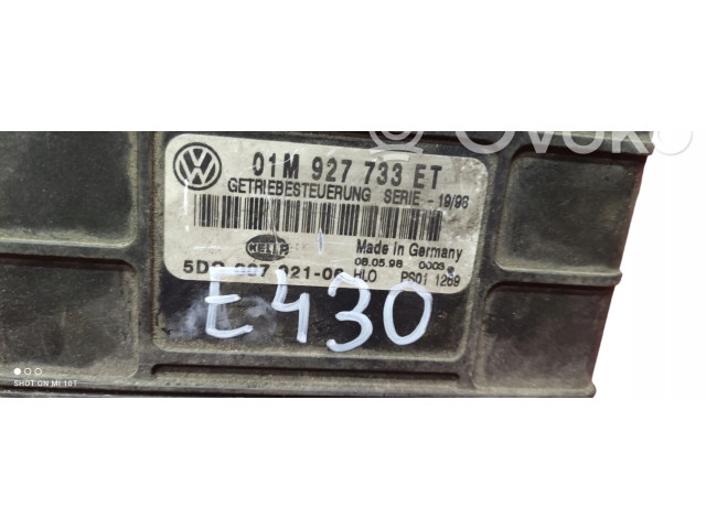 Блок управления коробкой передач 01M927733ET   Volkswagen Golf IV