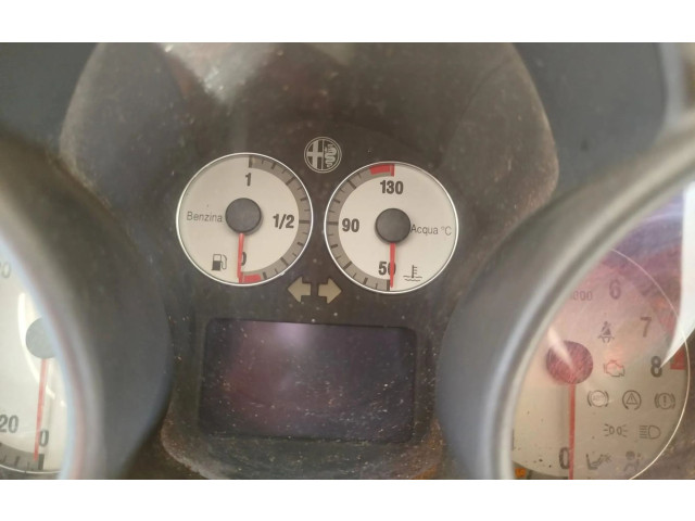 Панель приборов 156050196 Alfa Romeo GT