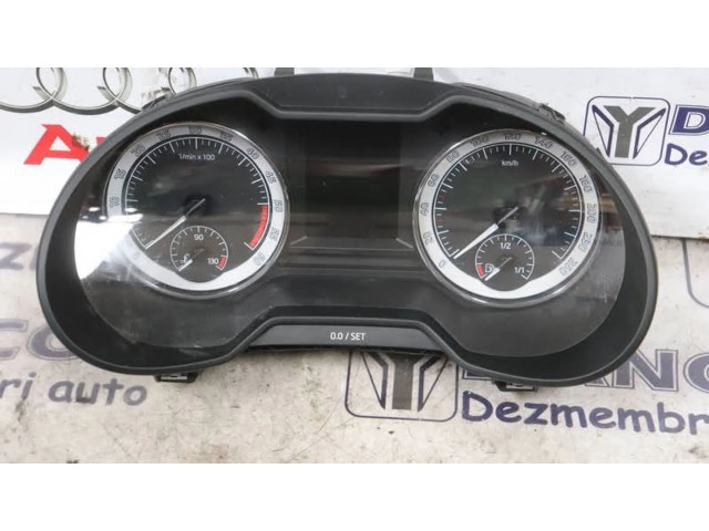 Панель приборов 5E0920751E, 5E0260   Skoda Octavia Mk3 (5E)       