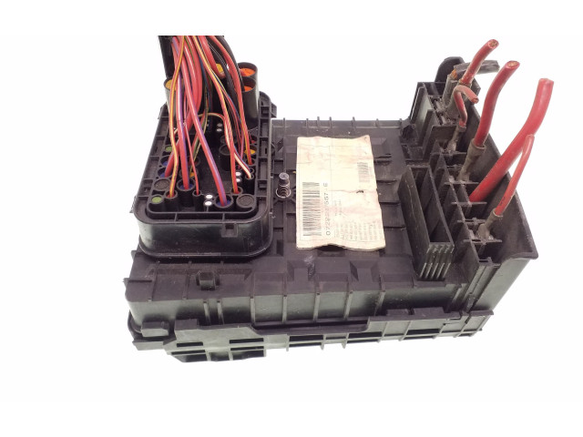 Блок предохранителей 1K0937821   Volkswagen Touran I    