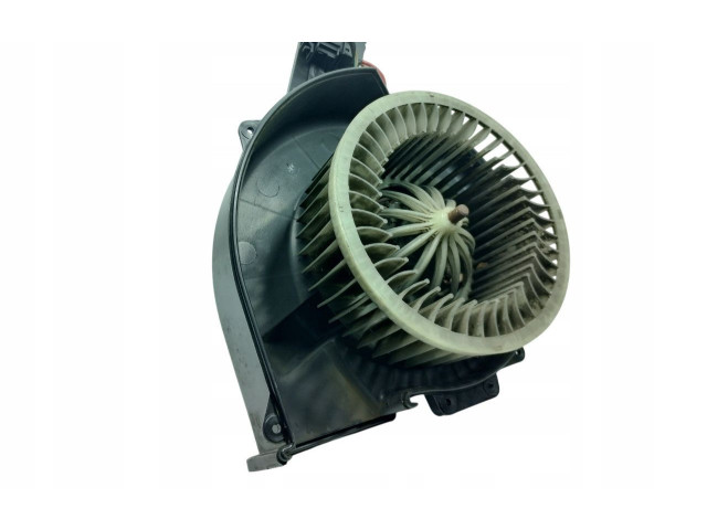 Вентилятор печки    6Q1819015J, 6Q1819015J   Skoda Fabia Mk2 (5J)