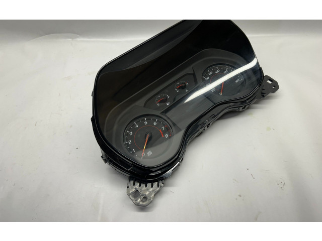 Панель приборов 84761770   Chevrolet Camaro       