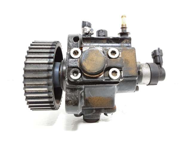 Топливный насос