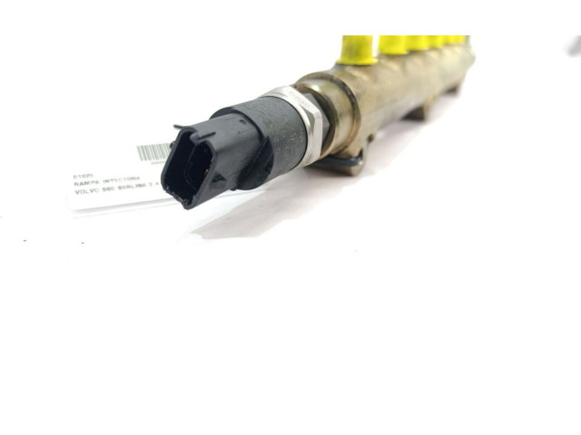 Топливная рампа 8658252 Volvo S60 для двигателя D5244T2