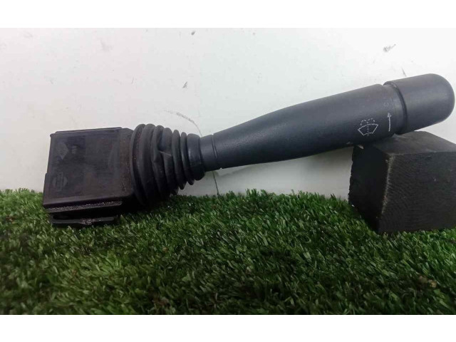 Ручка стеклоочистителей Nissan Laurel