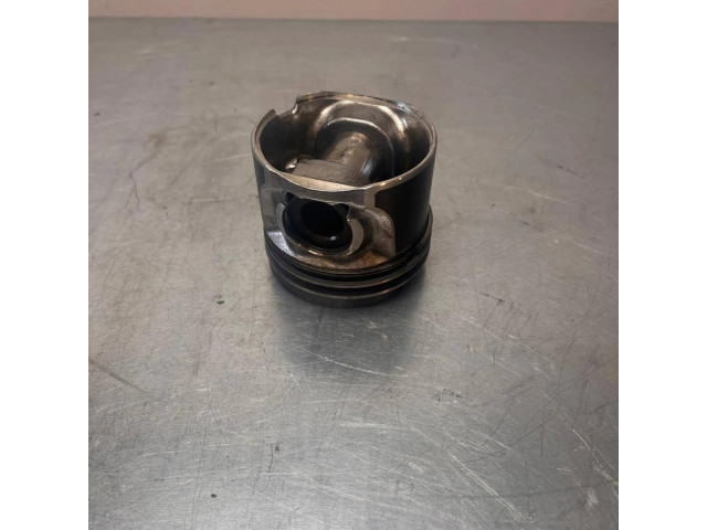 Поршень M174 Mitsubishi ASX для дизельного двигателя 1.8