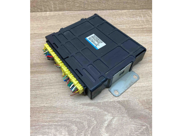 Блок управления двигателем Блок управления MR420932, E2T73676 Mitsubishi Space Runner