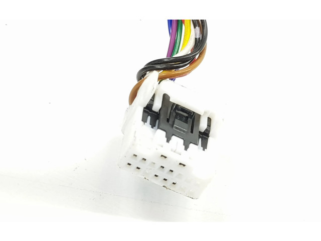 Зеркало электрическое Mitsubishi Outlander 2013 - 2021 года