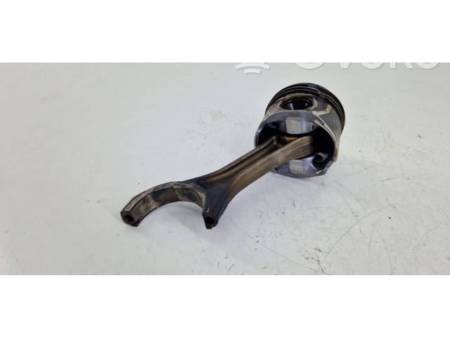 Píst 059CB, DHX   Audi Q7 4M     