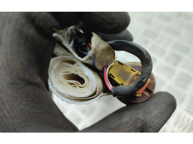 Боковая подушка безопасности    Mercedes-Benz A W176